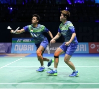 BWF Superseries Finals 2017, Owi/Butet Tekuk Duet Adcock